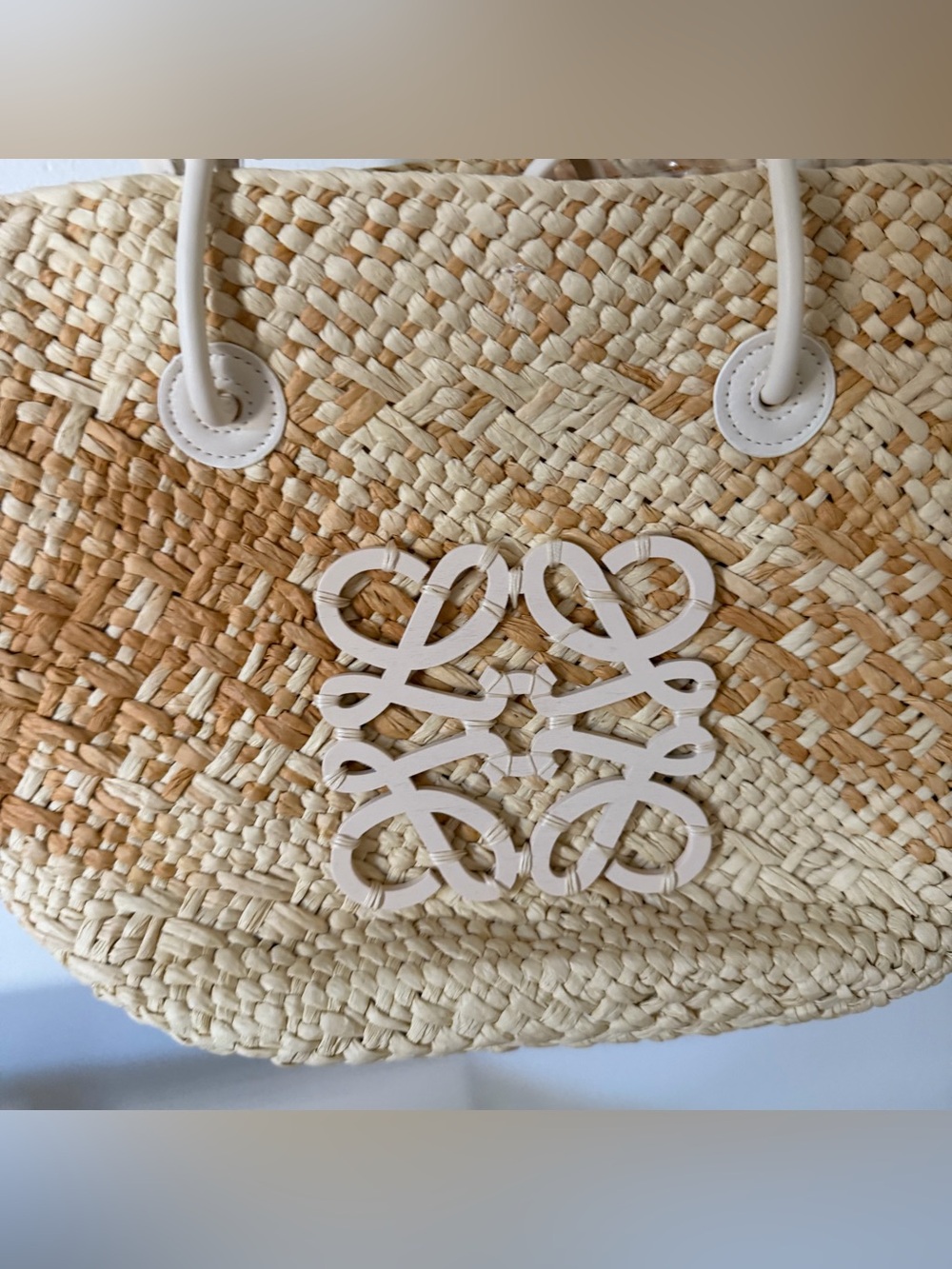 Straw Shoulder Anagram Bucket Beach Bag NWT - Picture 5 of 6